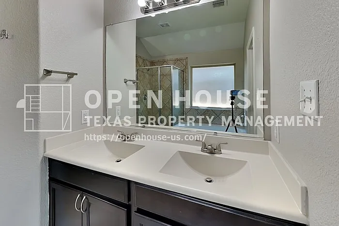 14305 Artisan Dr — Photo 12