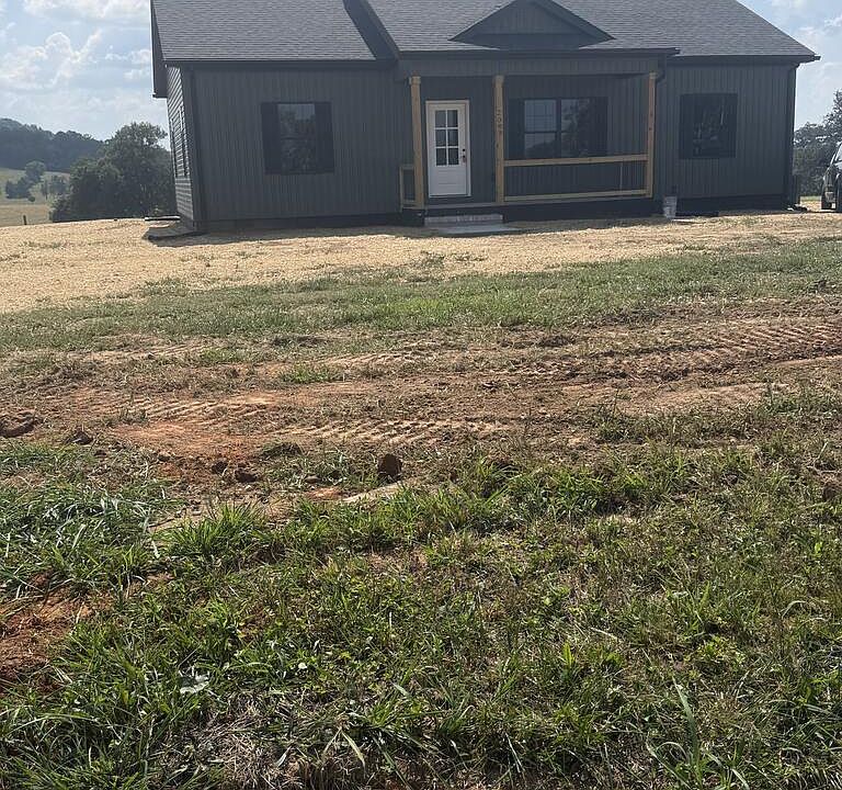 1st image of 2003 Duck Pond Rd