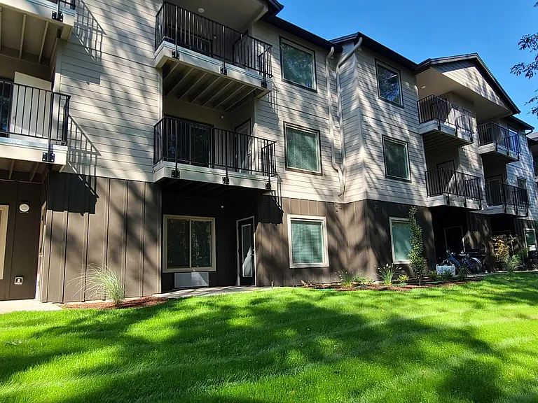 Meadow Brook Villas — Photo 29