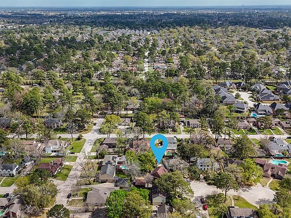 4th image of 3822 Evening Trail Dr