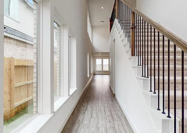21623 Lampeter River Ln — Photo 31
