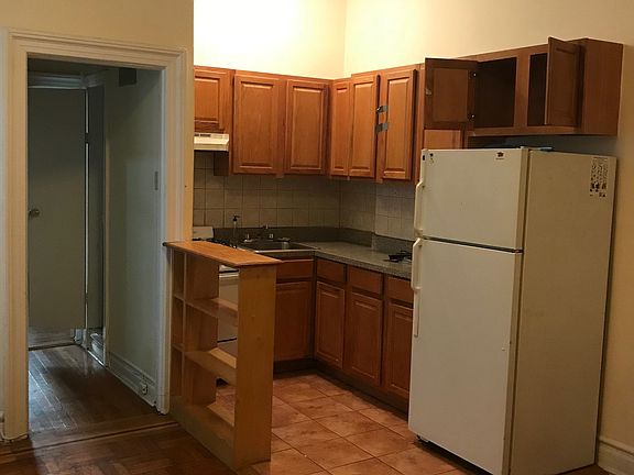 3rd image of 1060 Ocean Ave APT F8