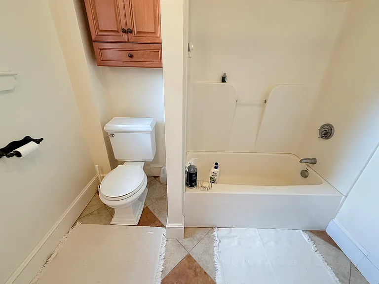 62 Plimpton Ave — Photo 23