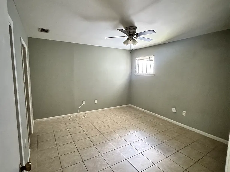 1215 Truxton St #105 — Photo 5
