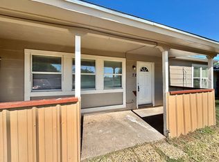 72 E 33rd St, San Angelo, TX 76903