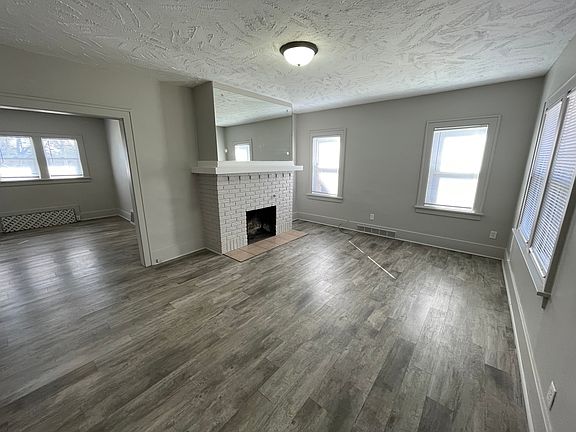 3rd image of 3535 N 45th Ave
