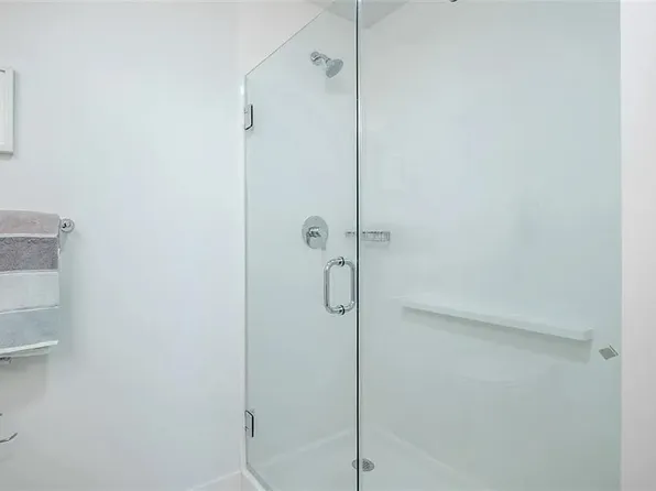 25 High St Unit 313, Portland, ME 04101