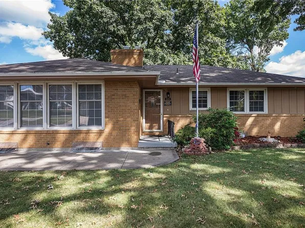 813 N Pawnee Ave, Independence, MO 64056