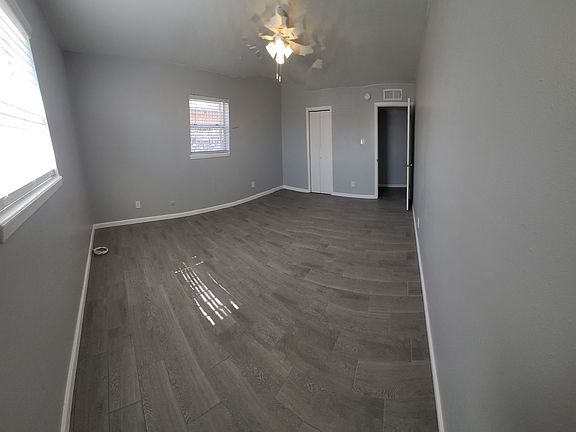 3rd image of 7914 Santa Monica Ct