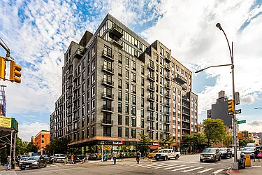 Rented by Living New York