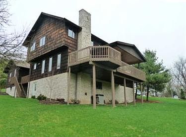 2nd image of 101 Lynn Ann Dr