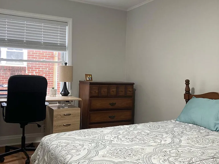 1341 Charleston Ave #2 — Photo 6