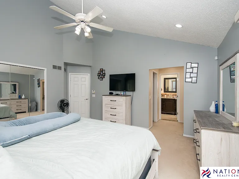 37709 Glengrove Dr — Photo 5
