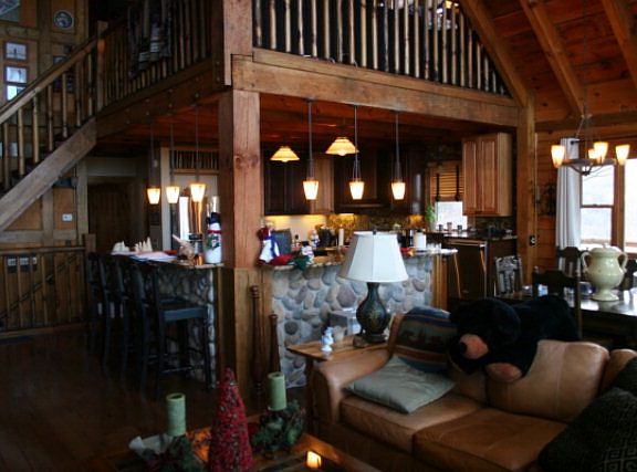 5th image of 121 Bear Paw Path