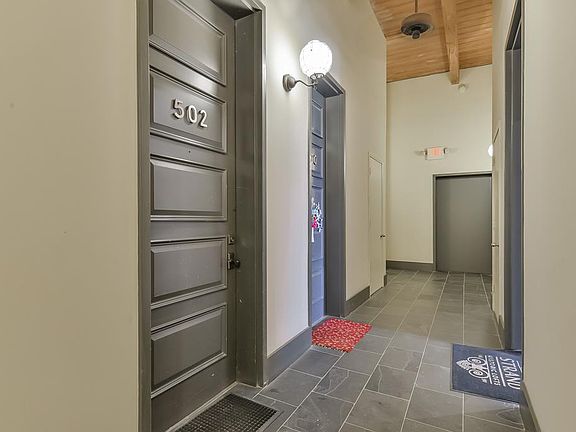 2nd image of 2402 Mechanic St #502