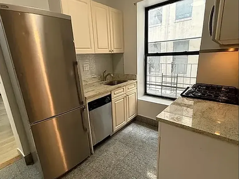 656 Saint Nicholas Ave #53 — Photo 14