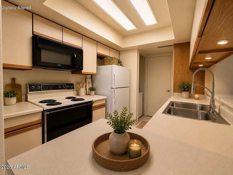 1333 E Morten Ave #238 — Photo 8