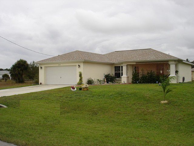 1st image of 6121 Holt Ct