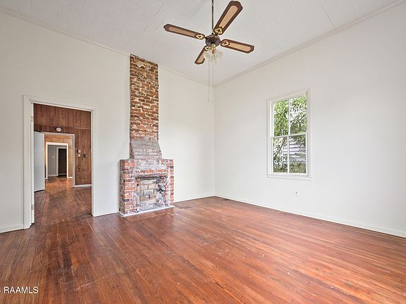 2nd image of 306 S Sterling St