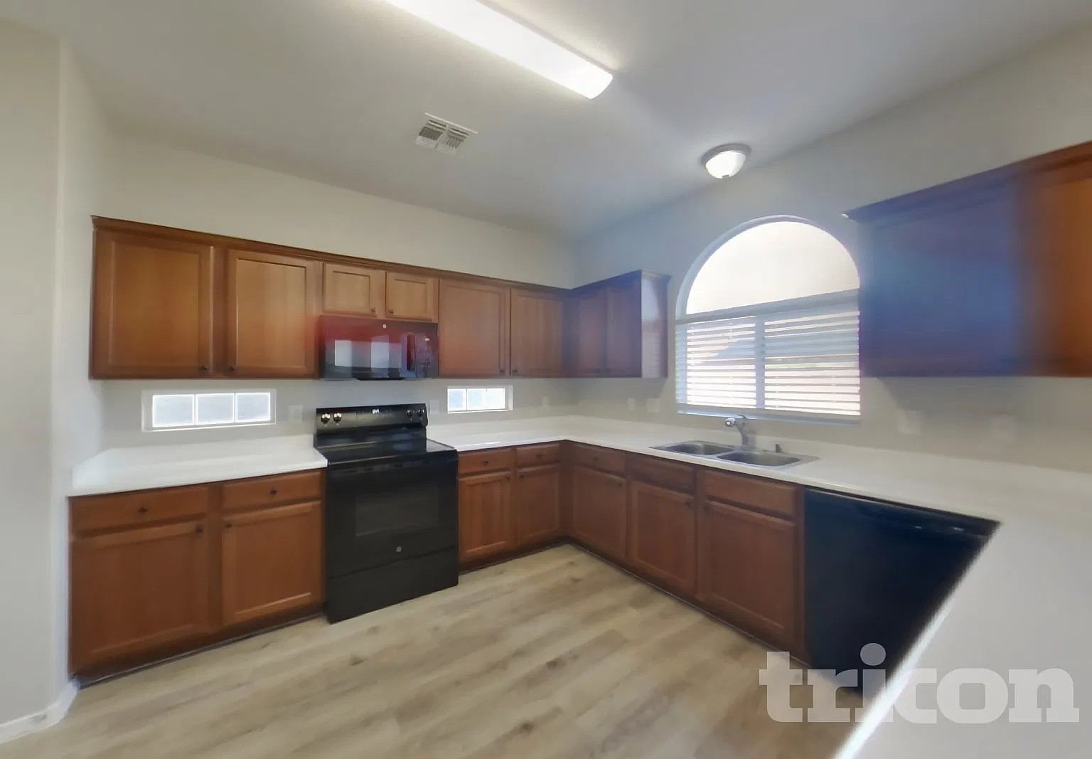 4826 E Meadow Land Drive San Tan Valley AZ — Photo 3