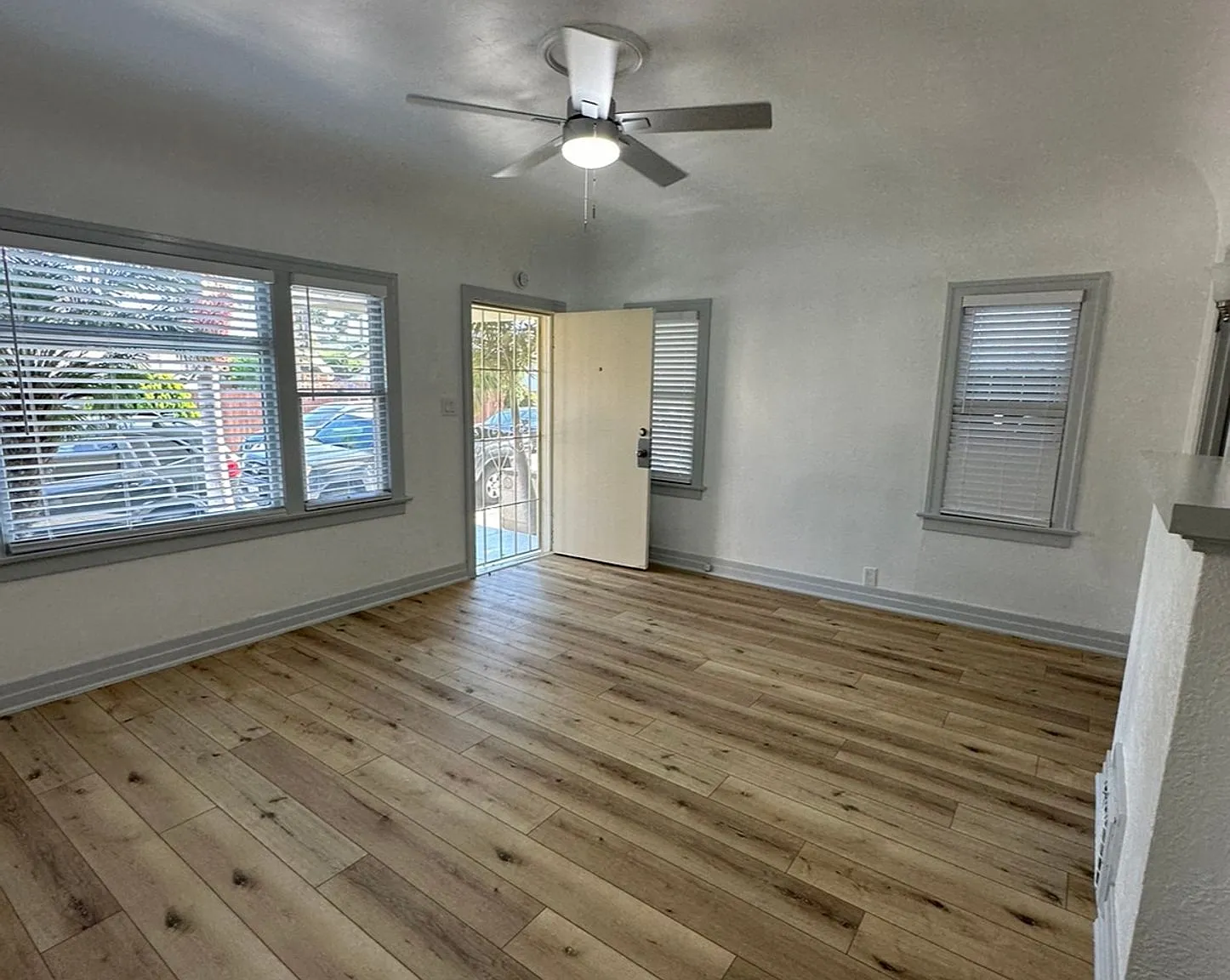 1631 E Florida St — Photo 4
