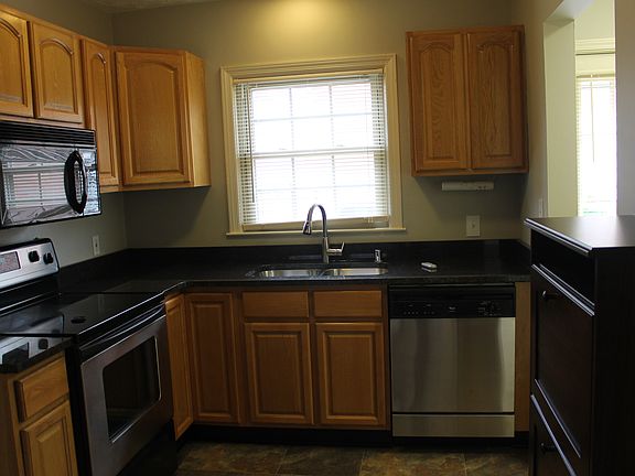 5th image of 2232 Eastway Dr