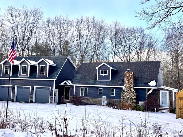 152 Thompson Lake Shores Road, Casco, ME 04015