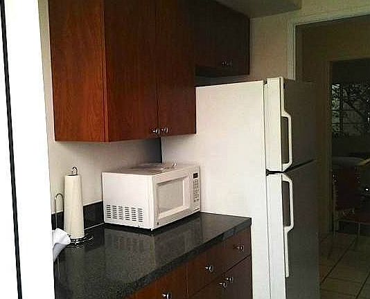 3rd image of 1235 Euclid Ave APT 14
