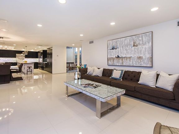 4th image of 7984 Oceanus Dr