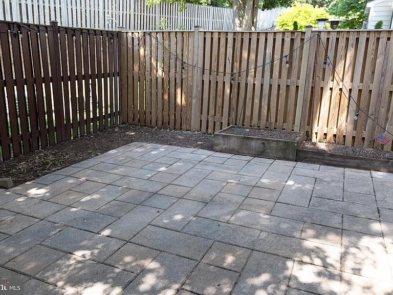 3347 Wilton Crest Ct — Photo 29