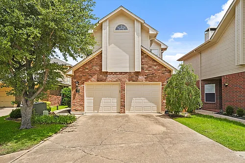 9420 Blue Jay Way Photo 1