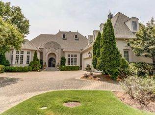 8575 The Island At Southwin Dr, Memphis, TN 38125