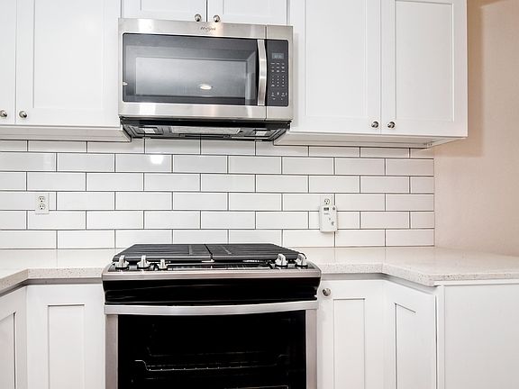 4th image of 503 N Tremont St APT B