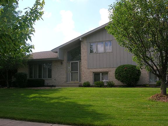 3rd image of 13238 Stonecreek Ct