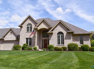 139 Pine Valley Rd, Holland, OH 43528