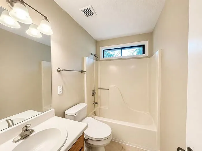 384 McKees Rock Ln — Photo 15