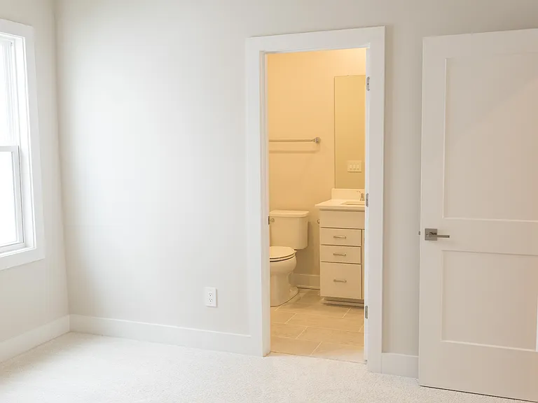 828 Silva Loop — Photo 40