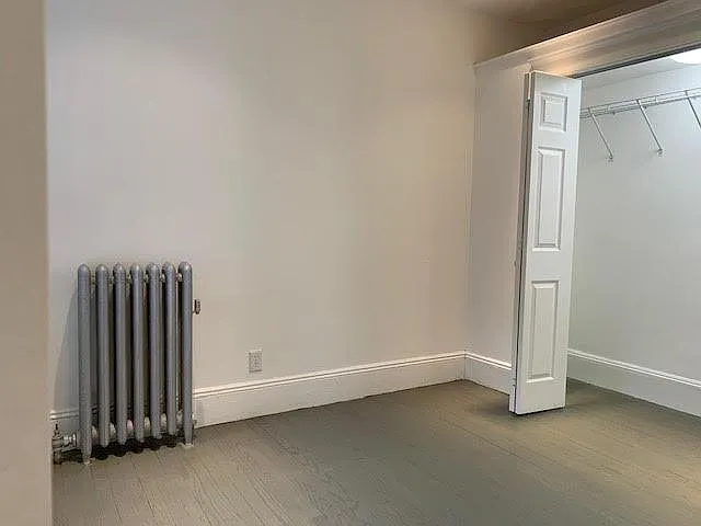 55 Queensberry St — Photo 8
