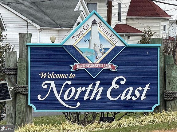 2nd image of 886 Turkey Point Rd