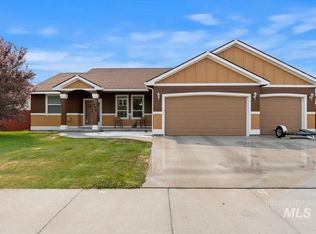645 SW Foley St, Mountain Home, ID 83647