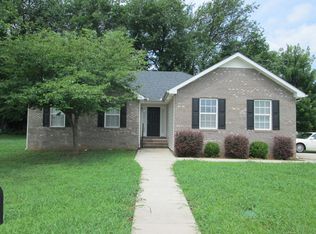2949 Waywood Dr, Murfreesboro, TN 37128