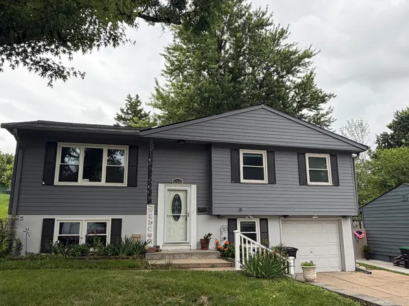 12415 Westwood Ln, Omaha, NE 68144