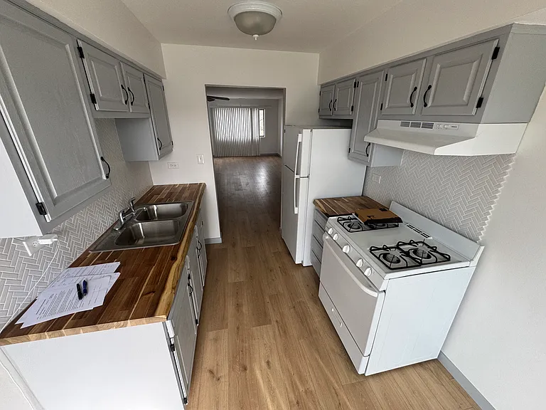251 E Rimini Ct #2A — Photo 6