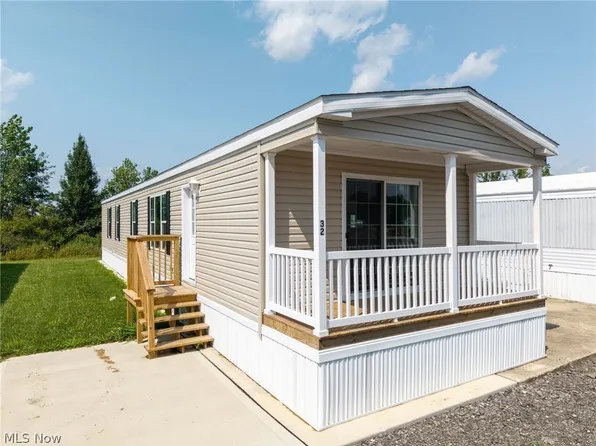 120 Sunset Dr Lot 32, Lodi, OH 44254