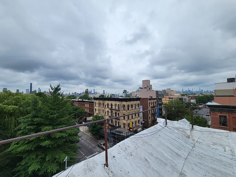 613 Marcy Ave #102 — Photo 6