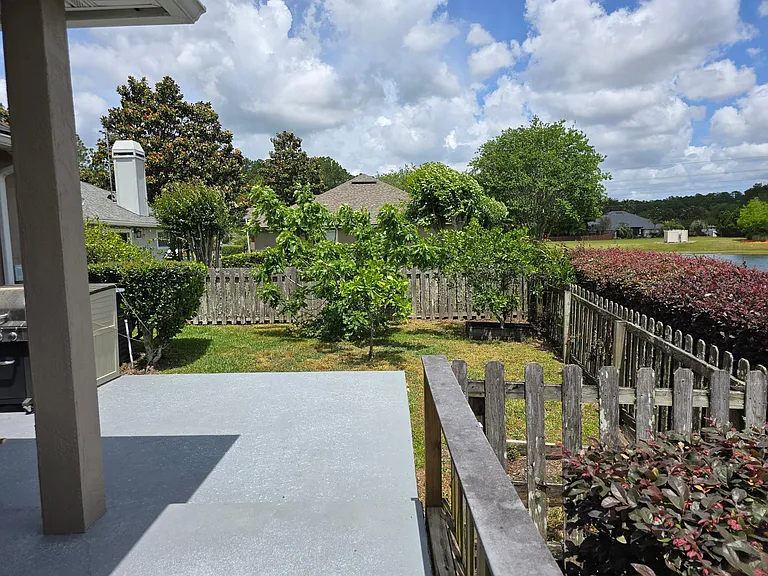 1652 Redstone Ct — Photo 61