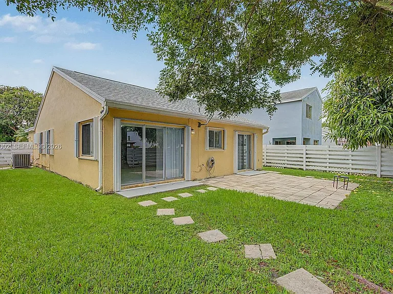 13765 SW 145th St — Photo 25
