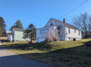 436 3rd Ave, New Eagle, PA