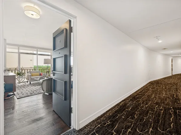 6211 W Northwest Hwy APT 604, Dallas, TX 75225