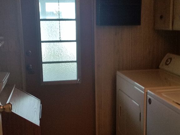 2nd image of 37 W Caribbean